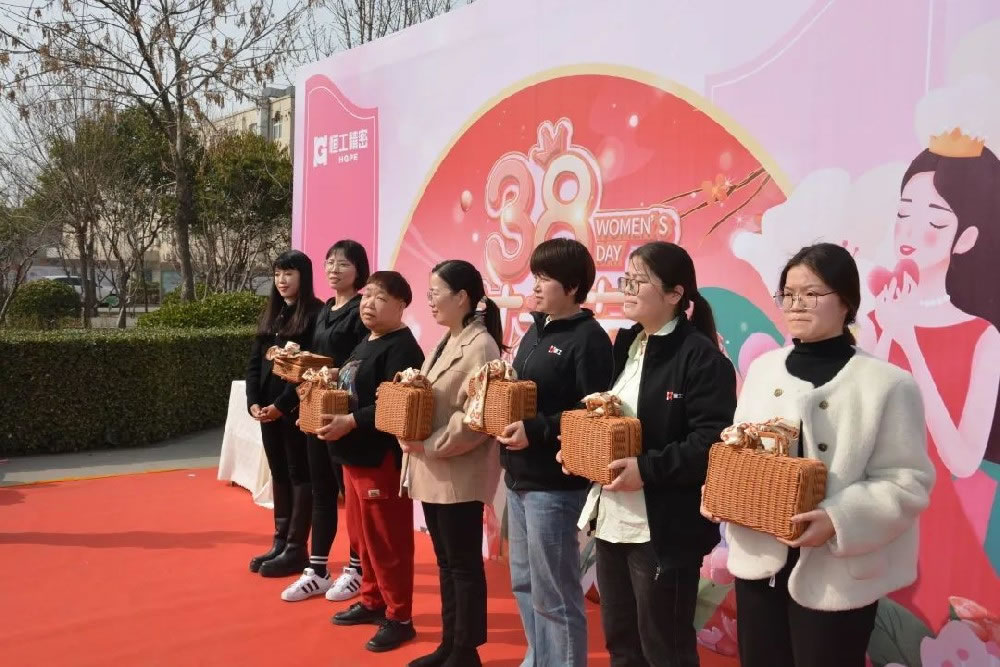 恒工靚麗女神節(jié)，巾幗半邊天